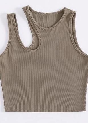 Трендовий топ із асиметричним вирізом🤎