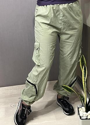 Вільні обьемні штани з карманами