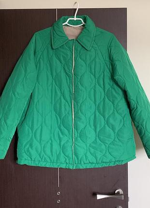 Cтильна стьобана двохстороння куртка (розмір 42/14-44/16)