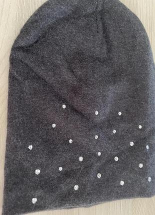 Шапка з блискітками