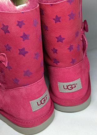 Детские топ зимни сапоги ugg australia оригинал  ugg bailey button 28 фото