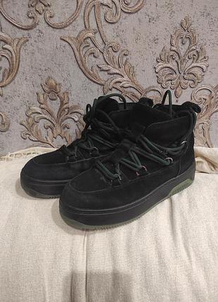 Зимние женские ботинки  vitto rossi размер 37