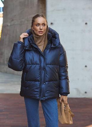 Крутий пуховик