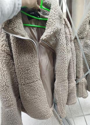 Продам нову курточку