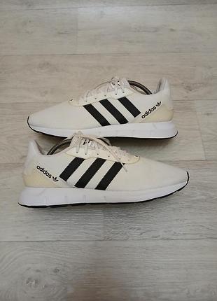 Кросівки чоловічі adidas swiss run оригінал