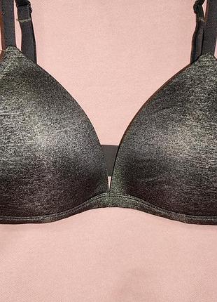 Красивый бюстгальтер чашка без косточек uk32в/с eur70в/с