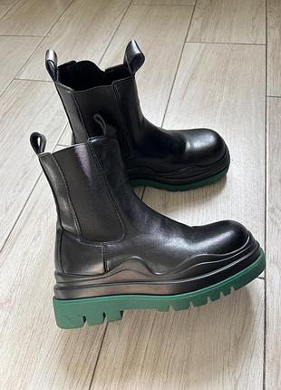 Шкіряні чоботи челсі черевики