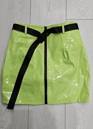 Салатовая мини юбка