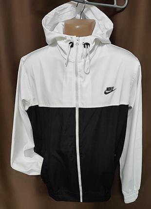 Ветровка мужская nike.размер l.производитель украина.