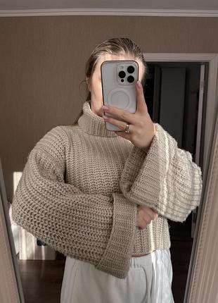 Вʼязаний укорочений светр 5
