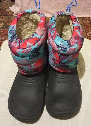 Сапожки для девочки,35 размер,в нормальном состоянии, требует стирки