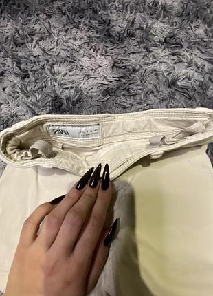 Стильні джинси від zara