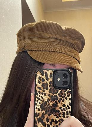 Жіночий капелюх