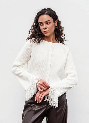 Молочний кардиган з бахромою romashka