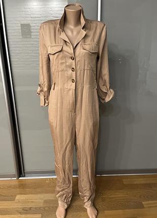 Комбінезон пісочного кольору