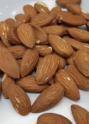 Миндаль жареный 500 грамм