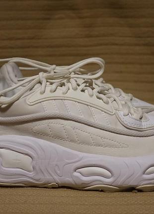 Белые футуристические кроссовки adidas oznova - gw1445 39 1/3 ( 25 см.)