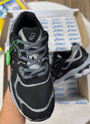 Gel nyc black silver 36-35 6