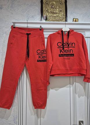 Спортивный костюм на флисе calvin klein
