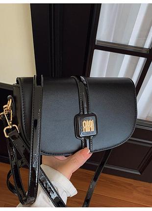 Маленькая черная сумочка, базовая классическая женская сумка