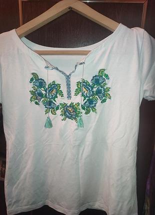 Футболка вишиванка