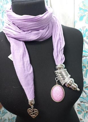 Новенький стильный шарфик с декором