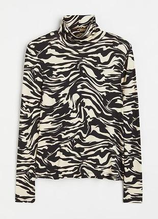 Гольф бренд h&amp;m чорно-білий m