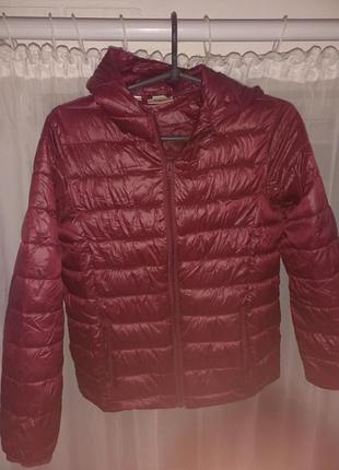 Продам  димисизонную подрастковую куртку