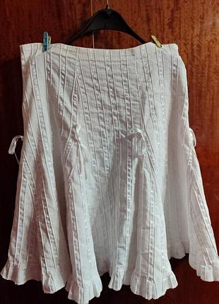Юбка белая, стрейчевая.солнце.