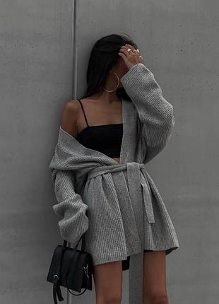 Что за осень без кардигана? 🤍
теплые и мягкие, а еще нереально стильные кардиганы