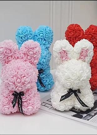 Зайчик из роз красивый заяц из искуственных роз