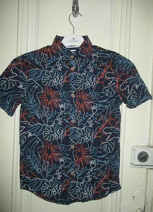 Сорочка 9-10 років.зріст 134-140 см