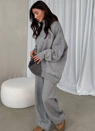 Костюм брючний