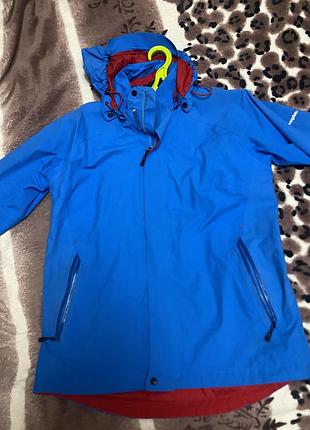 Куртка брендова