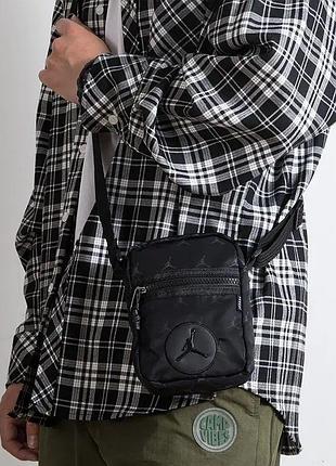 Барсетка jordan чорна