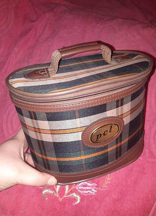 Винтажная косметичка из pcl клетчатой ​​ткани и кожи ретро