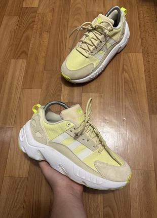 Жіночі кросівки adidas zx 22 boost