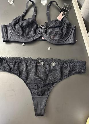 Дуже красивий комплект hunkemoller