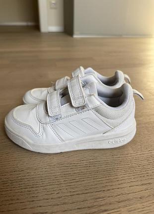 Кросівки adidas розмір 29