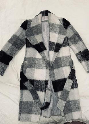 Пальто жіноче осінь-зима