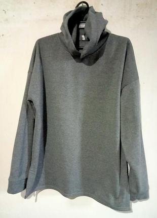 Худи для осенне-зимнего периода.