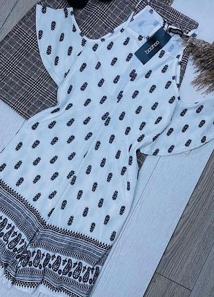 Новий білий комбінезон boohoo s m комбінезон трикотажний короткий комбінезон з вирізом на спині