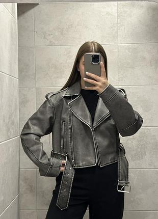 Трендова жіноча кожана куртка косуха