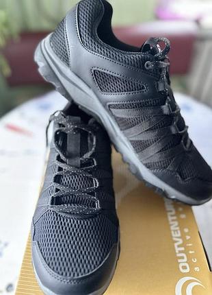 Чоловічі осінні кросівки outventure discovery mesh