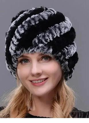 Жіноча хутряна шапка, чорно-сіра