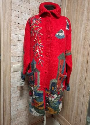 Вязаное  пальто  из шерсти