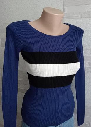 Джемпер в рубчик