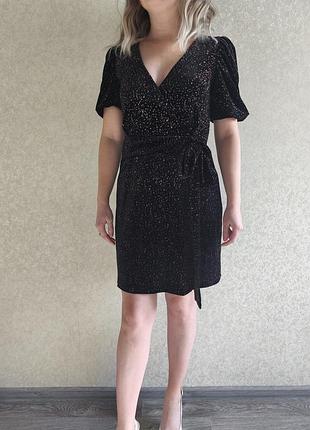 Оксамитова сукня з блискітками