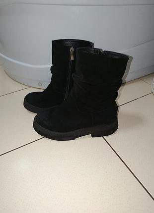 Замшевые зимние сапоги 38 г.