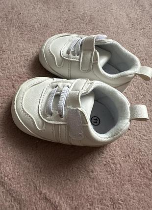 Дитячі кросівки 10,5 см